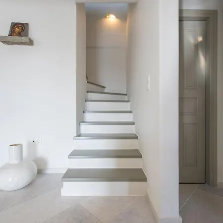 Platinum Paros Ocyrhoe Iii 4 Bedrooms Private Pool Villa Parasporos