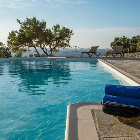 빌라 Platinum Paros Ocyrhoe Iii 4 Bedrooms Private Pool *
